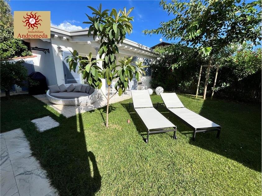 Villa in Center, Forte dei Marmi, Tuscany 3 - 18344013