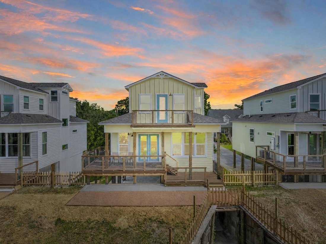House in Seabrook, Texas, United States 3 - 18327626