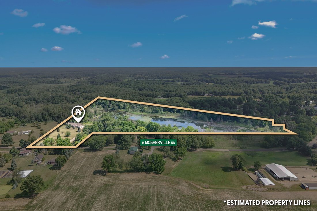 House in Jonesville, Michigan, United States 5 - 18348689