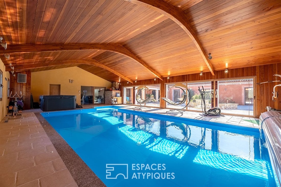 Villa in Quinsac, Nouvelle-Aquitaine, France 1 - 18341505