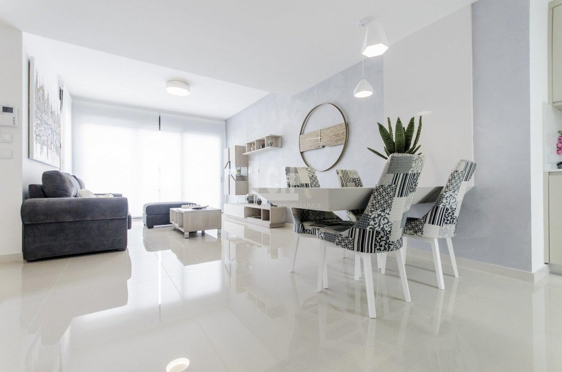 Villa in San Miguel de Salinas, Valencian Community, Spain 2 - 14425626