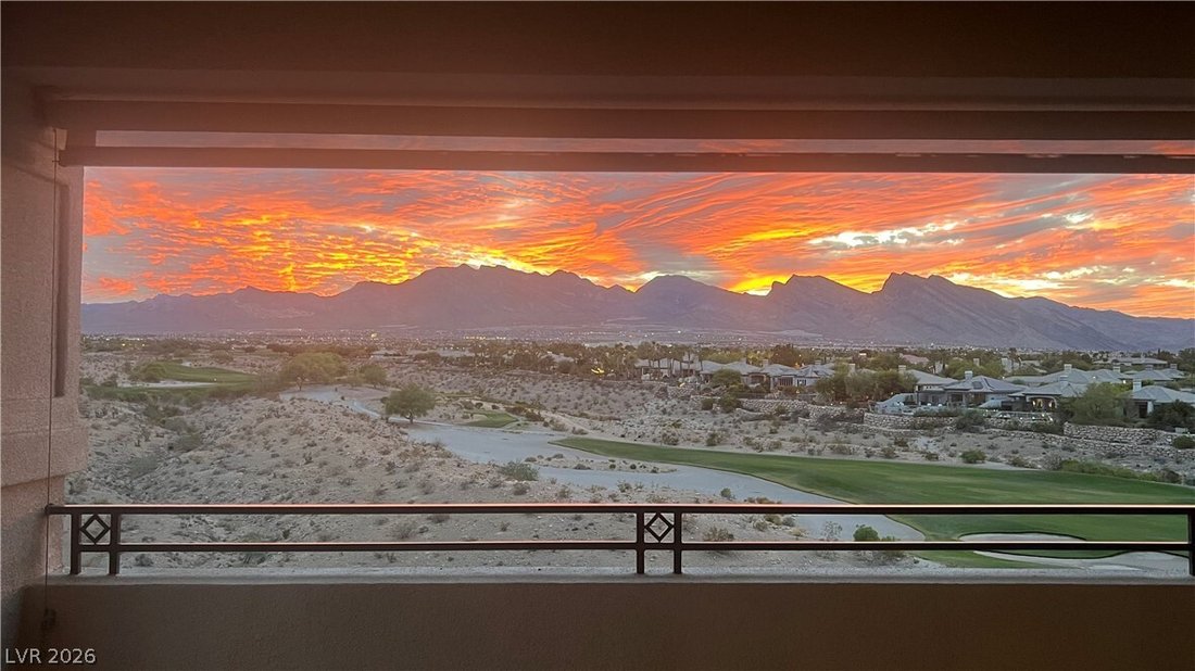 Condo in Las Vegas, Nevada, United States 3 - 18184147
