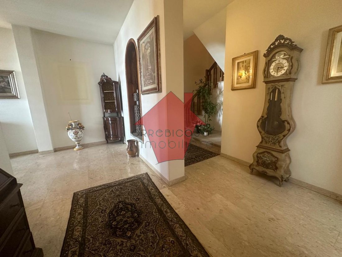 Villa in Hospital Zone, Empoli, Tuscany 1 - 18340551