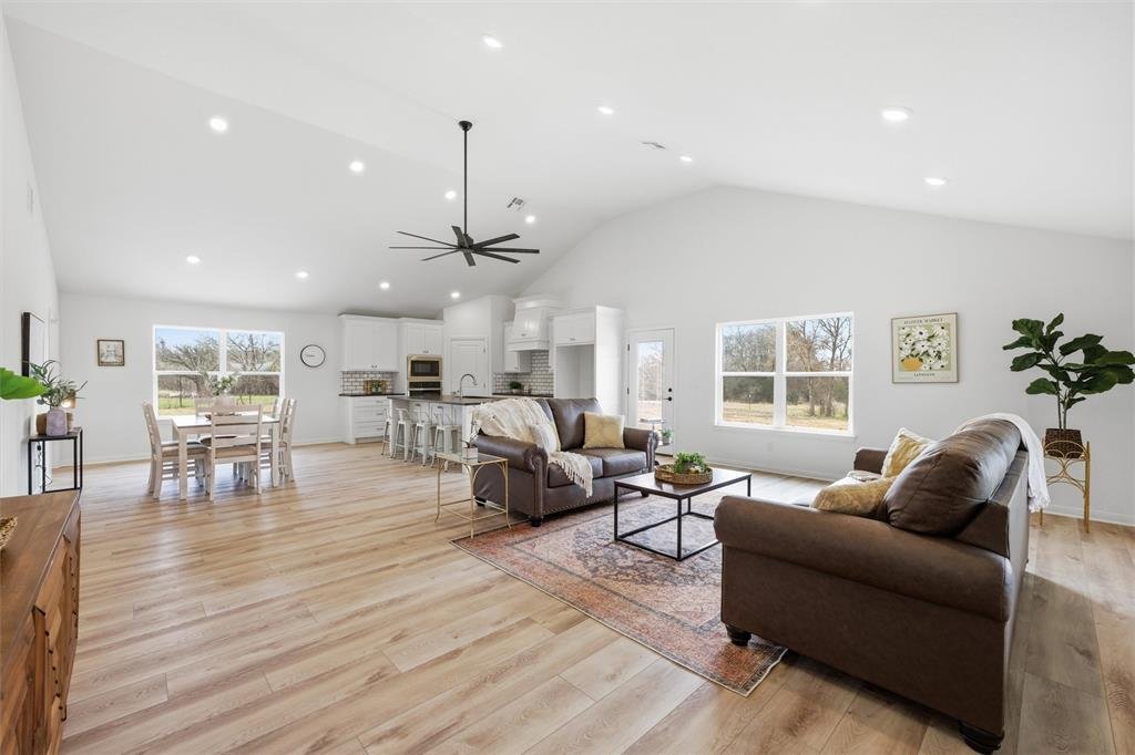 House in Lorena, Texas, United States 4 - 18345477
