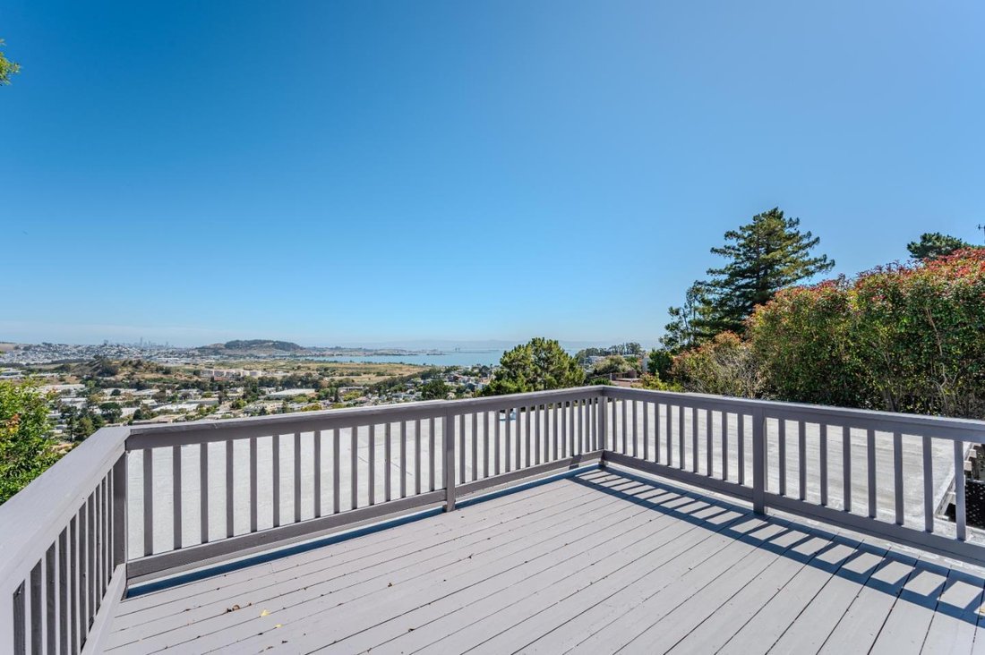 House in Brisbane, California, United States 1 - 18349313