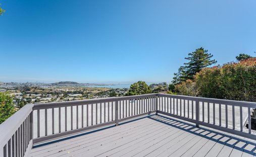 House in Brisbane, California, United States 1