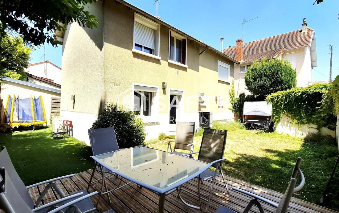 House in L'Union, Sartrouville, France 1 - 18343506