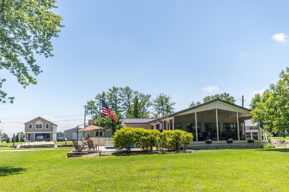 House in Fremont, Ohio, United States 5 - 18340029