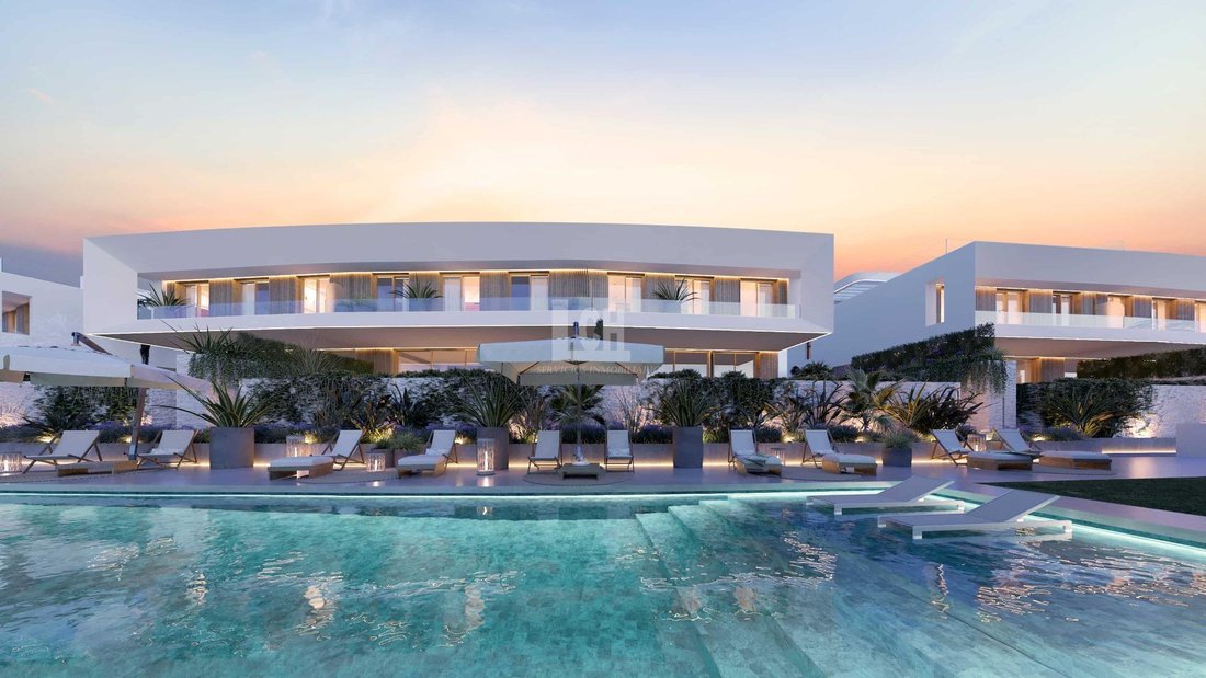 Villa in Estepona, Andalusia, Spain 1 - 14426634
