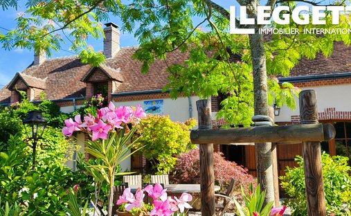 Farm Ranch in Centre Ville, Blois, France 1