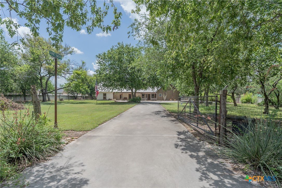 House in New Braunfels, Texas, United States 1 - 18343915