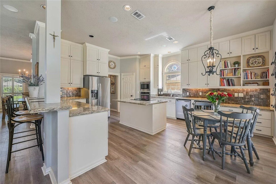 House in College Station, Texas, United States 5 - 18345557