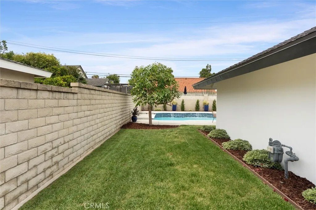 House in Costa Mesa, California, United States 4 - 18340409