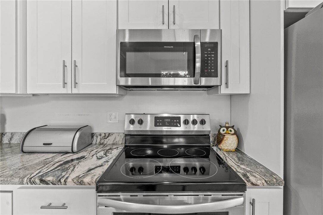 Condo in Cumberland, Rhode Island, United States 5 - 18342218