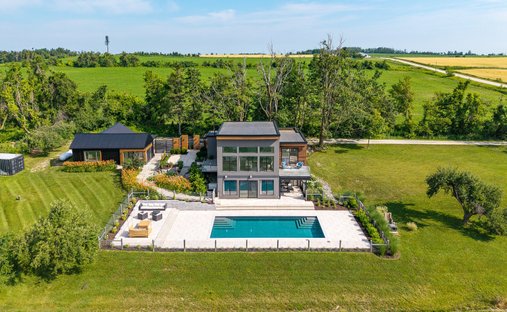 House in Stayner, Ontario, Canada 1
