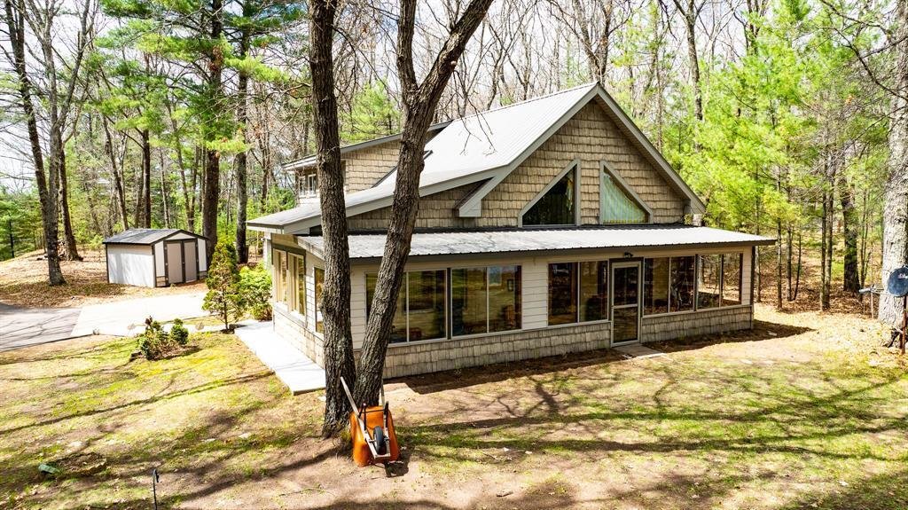 House in Webster, Wisconsin, United States 2 - 18349201