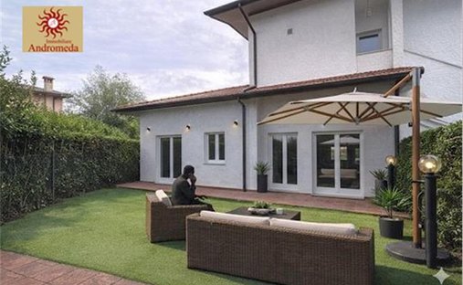 Villa in Centro, Forte dei Marmi, Tuscany 1