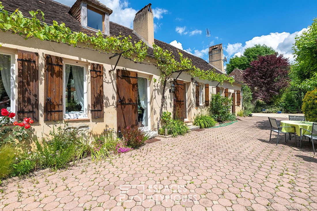 Villa in Saint-Méard-de-Gurçon, Nouvelle-Aquitaine, France 4 - 18341582