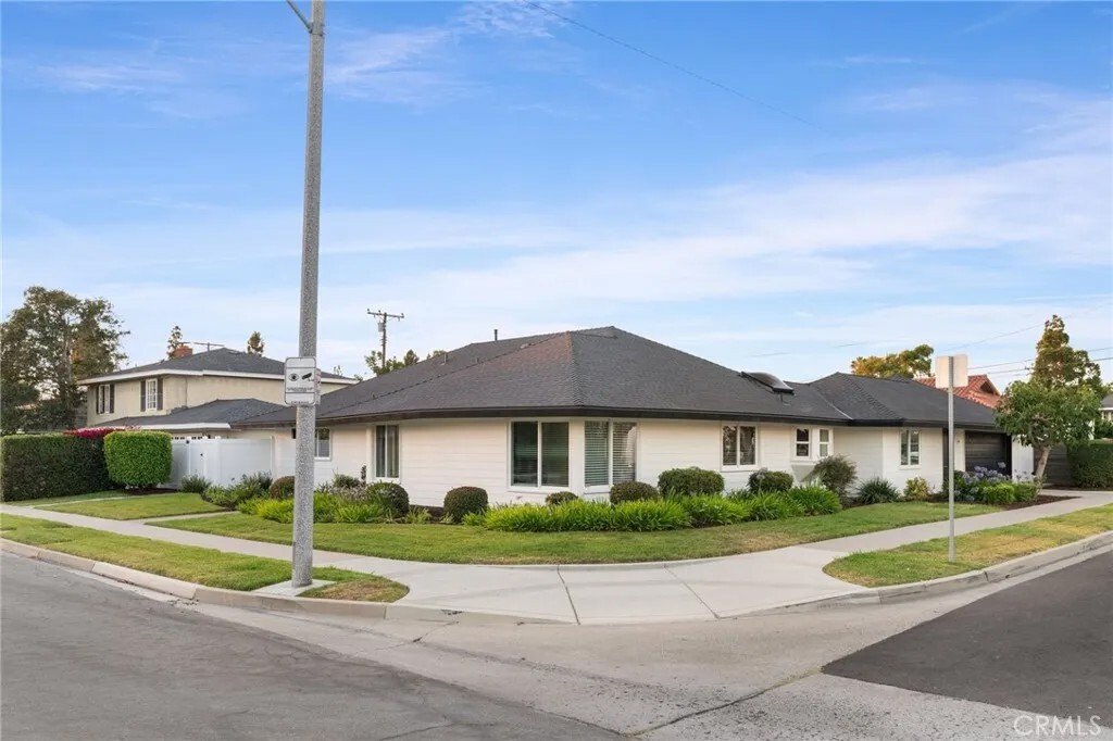 House in Costa Mesa, California, United States 1 - 18340409
