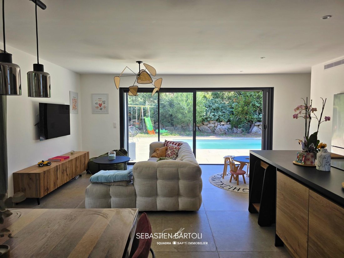 House in Porto-Vecchio, Corsica, France 5 - 18343499