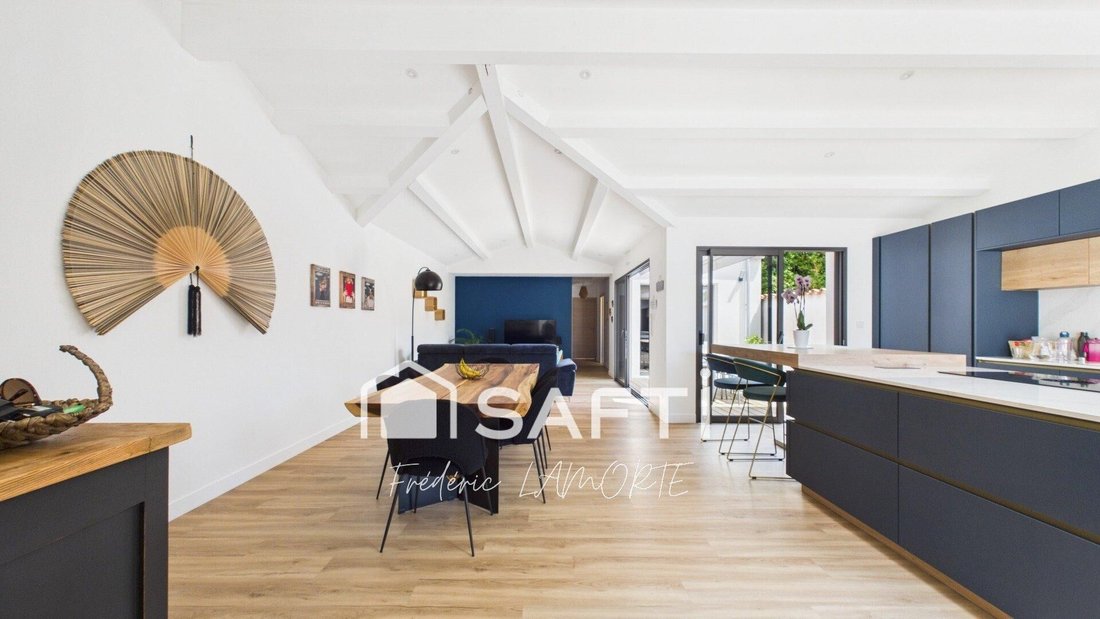 House in La Jarrie, Nouvelle-Aquitaine, France 1 - 18343416