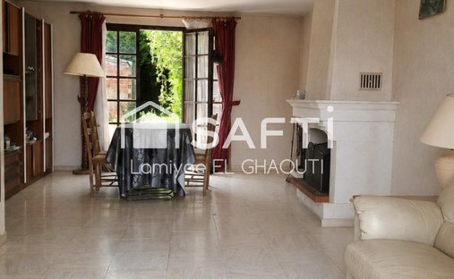 House in Fontenay-sous-Bois, Ile-de-France, France 1