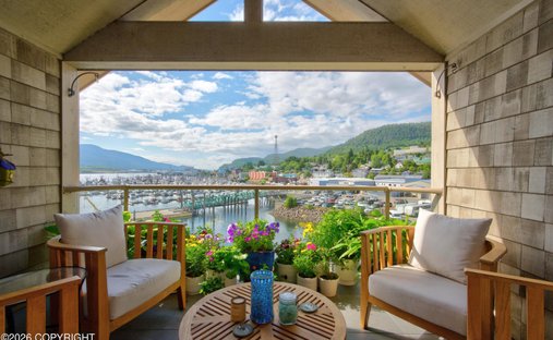 Condo in Ketchikan, Alaska, United States 1