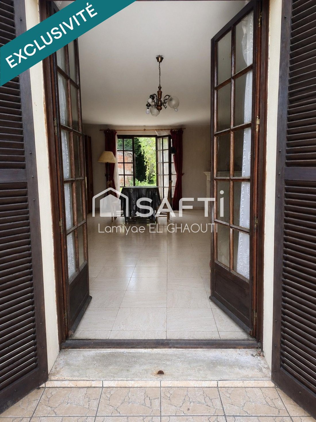 House in Fontenay-sous-Bois, Ile-de-France, France 2 - 18305473