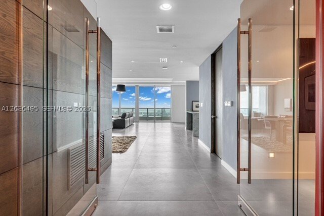 Condo in Miami, Florida, United States 5 - 18101031