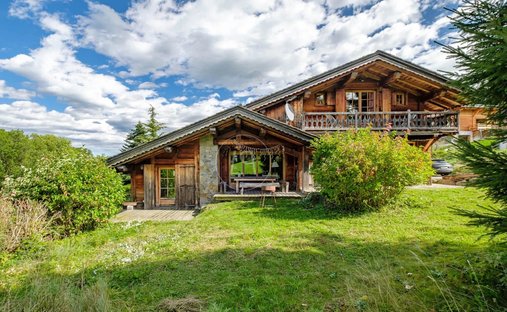 House in Demi-Quartier, Auvergne-Rhône-Alpes, France 1