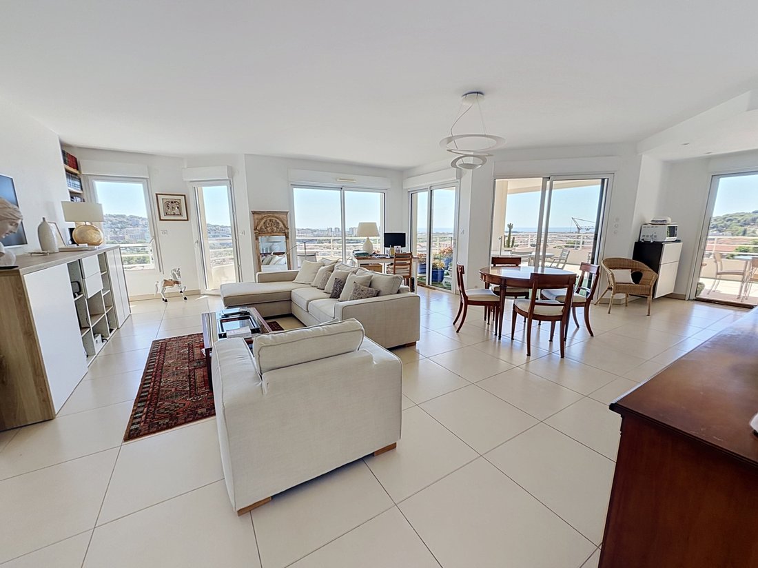 Apartment in Saint-Laurent-du-Var, Provence-Alpes-Côte d'Azur, France 4 - 18340586