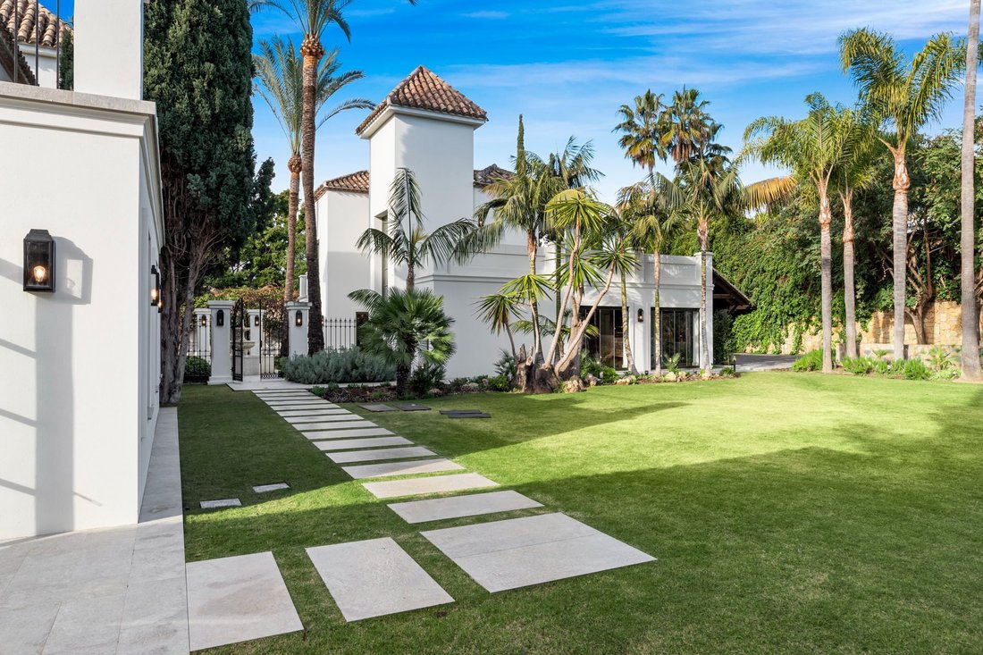 Villa in Nueva Andalucia, Marbella, Spain 3 - 18347993