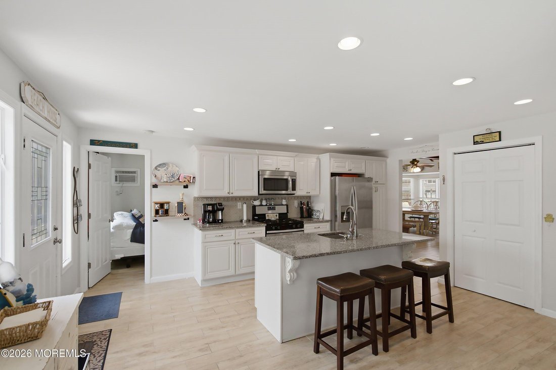 House in Brick Township, New Jersey, United States 5 - 18349155