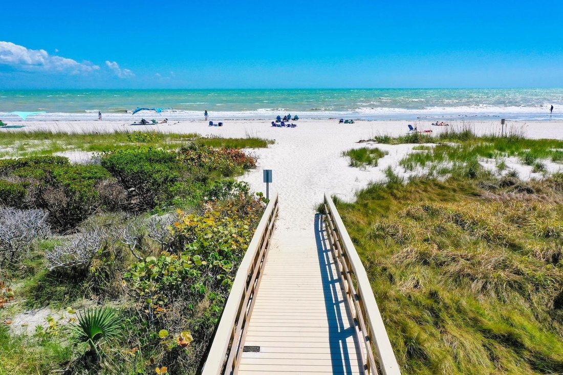 Condo in Sanibel, Florida, United States 2 - 17758766