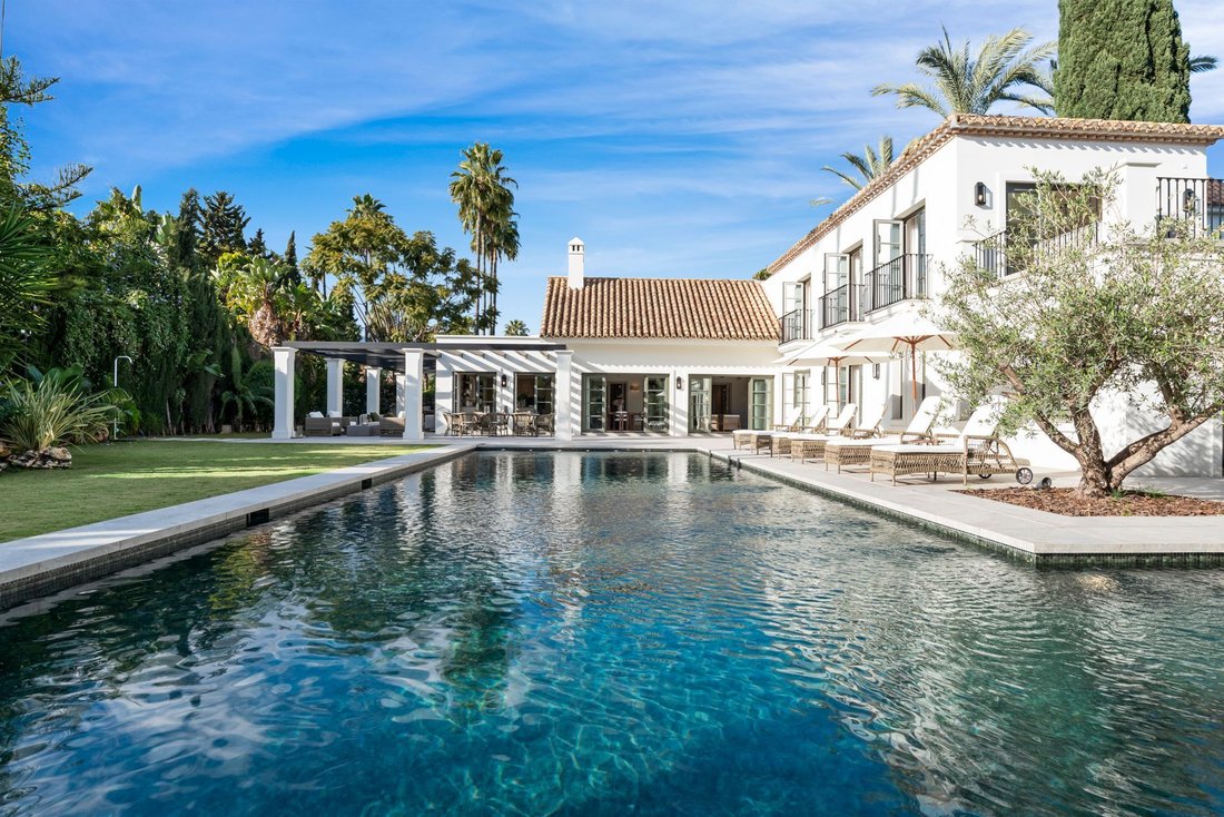Villa in Nueva Andalucia, Marbella, Spain 2 - 18347993