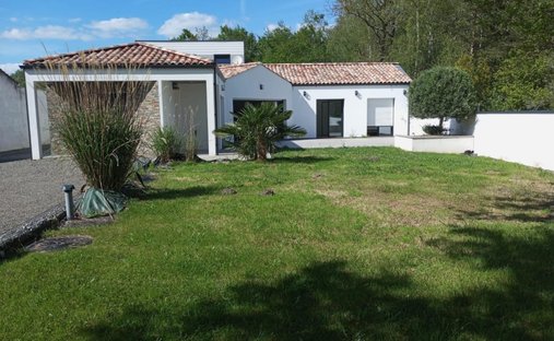 Maison à Commequiers, Pays de la Loire, France 1