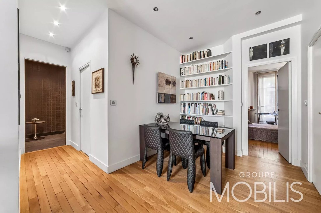 Apartment in Muette Nord, Paris 16e Arrondissement, Paris 2 - 18343080