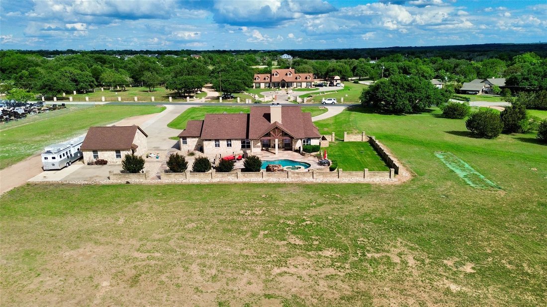 House in Liberty Hill, Texas, United States 4 - 18340511