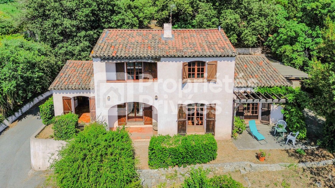 Villa in Auribeau-sur-Siagne, Provence-Alpes-Côte d'Azur, France 2 - 18347594