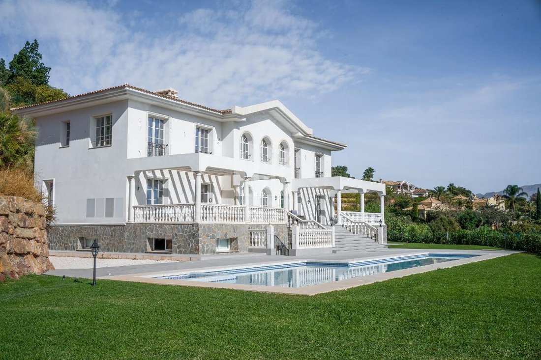 Villa in Benahavis, Andalusia, Spain 3 - 13236030