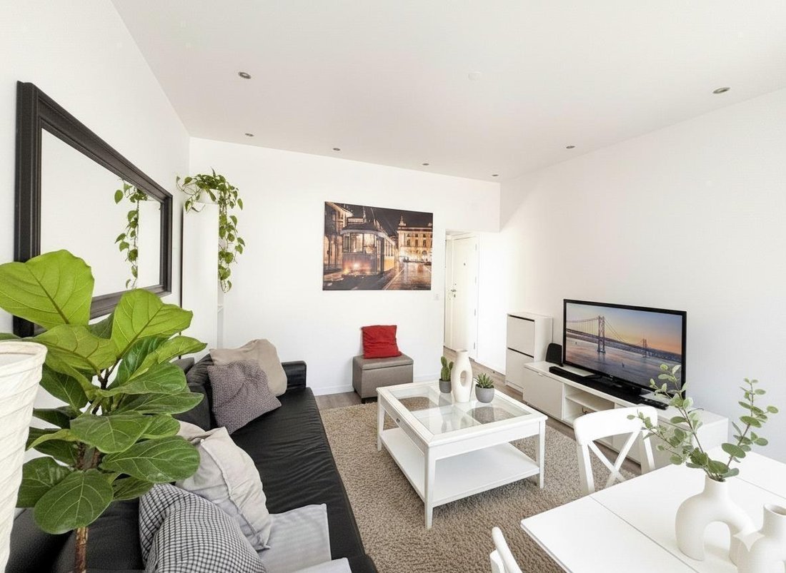 Apartment in Misericordia, Lisbon, Portugal 5 - 18349840