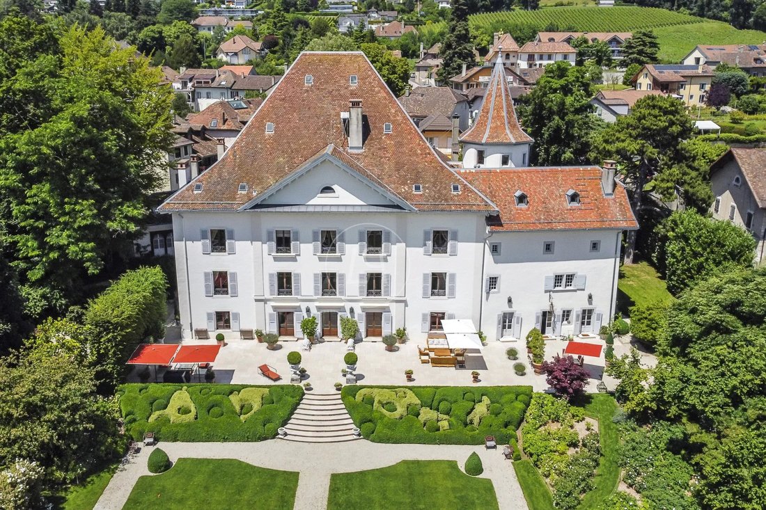 Estate in Begnins, Vaud, Switzerland 5 - 18339842