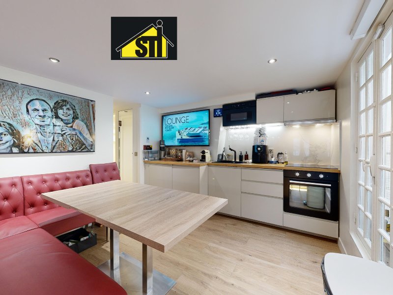 Apartment in Odéon, Paris 6e Arrondissement, Paris 5 - 18340424