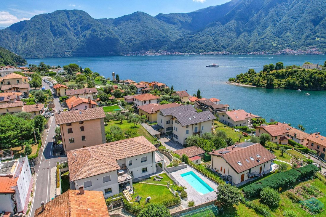 Apartment in Ossuccio, Lombardy, Italy 1 - 18341694