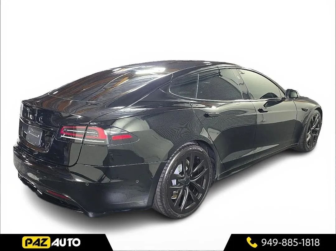 Sedan in Laguna Hills, CA, United States 5 - 18292781