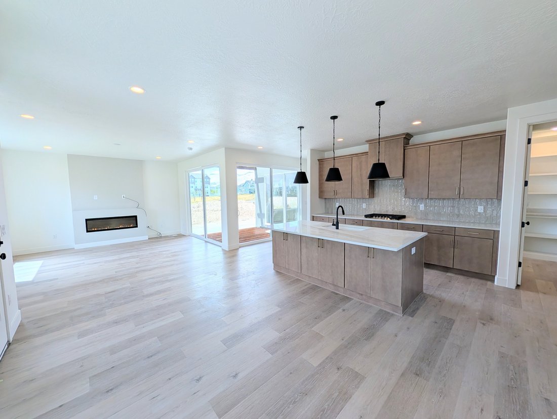 House in South Jordan, Utah, United States 2 - 18339977