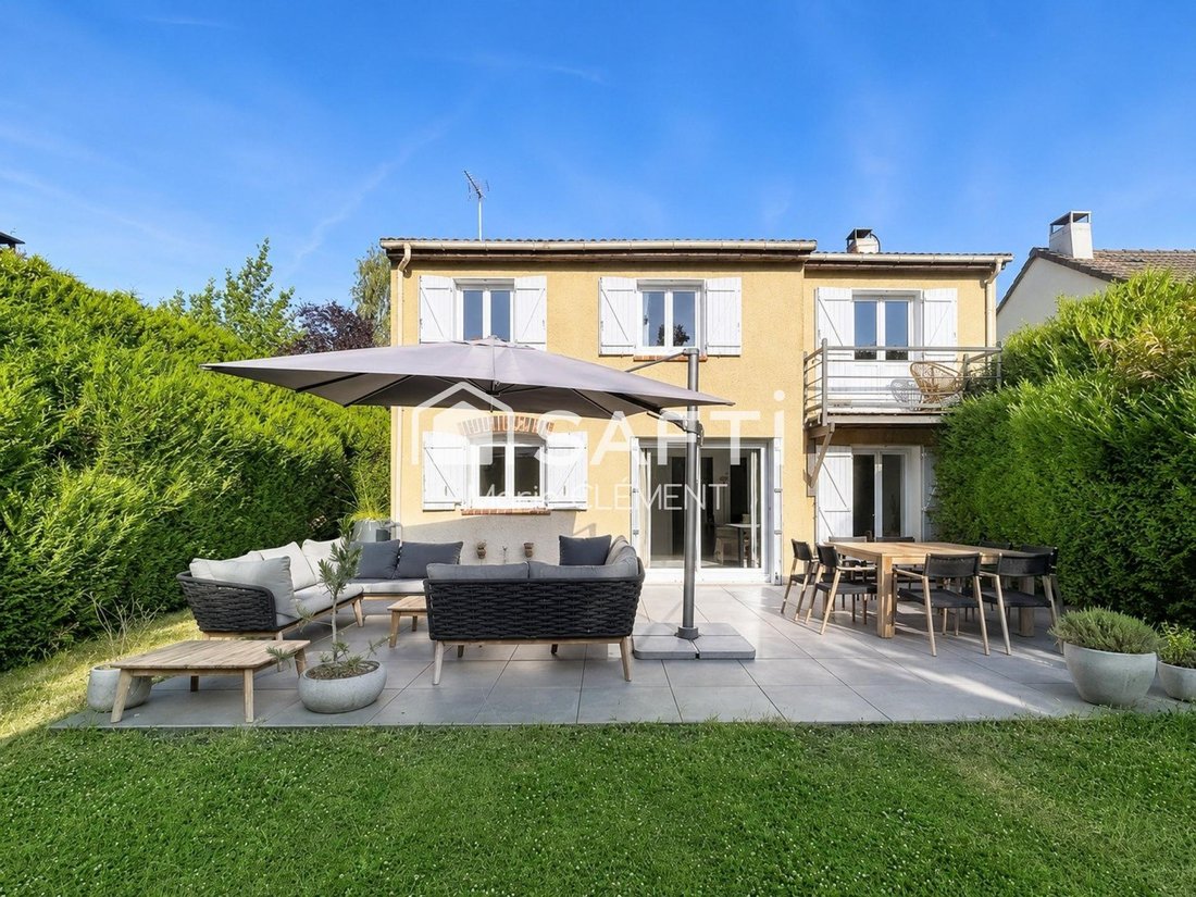 Maison à Nord Ouest, Lésigny, France 1 - 18305425