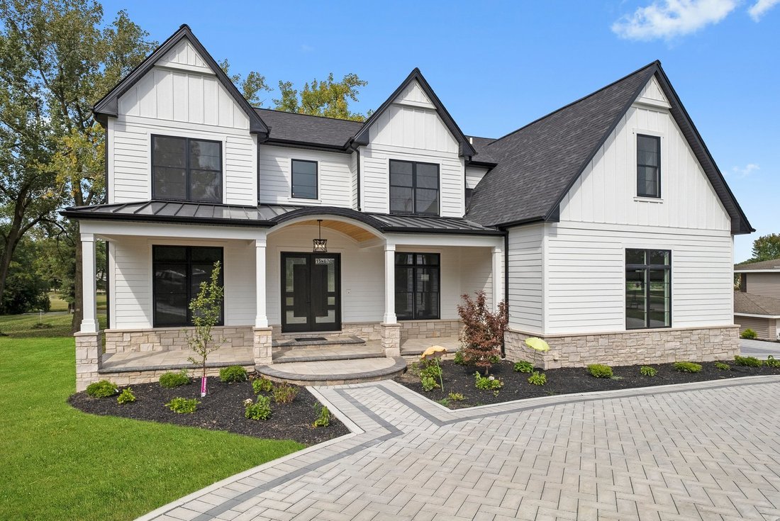 House in Burr Ridge, Illinois, United States 1 - 18340466