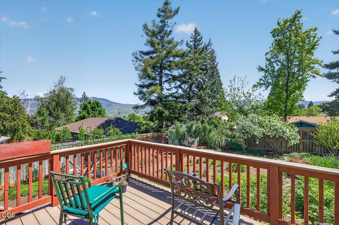House in Ashland, Oregon, United States 2 - 18339747