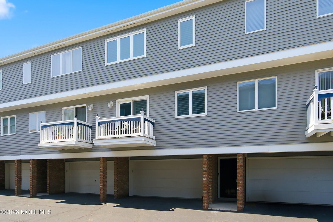 Condo in Bradley Beach, New Jersey, United States 4 - 18349162